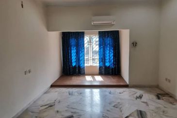 Double Storey SL6, Bandar Sungai Long For Sale
