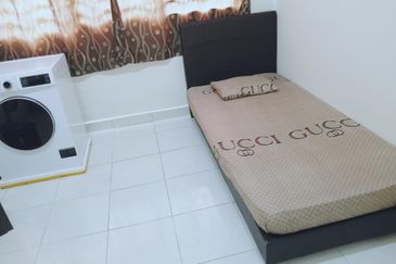 Villa Residence @ Goodview Heights