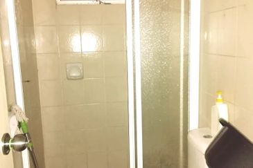 Villa Residence @ Goodview Heights