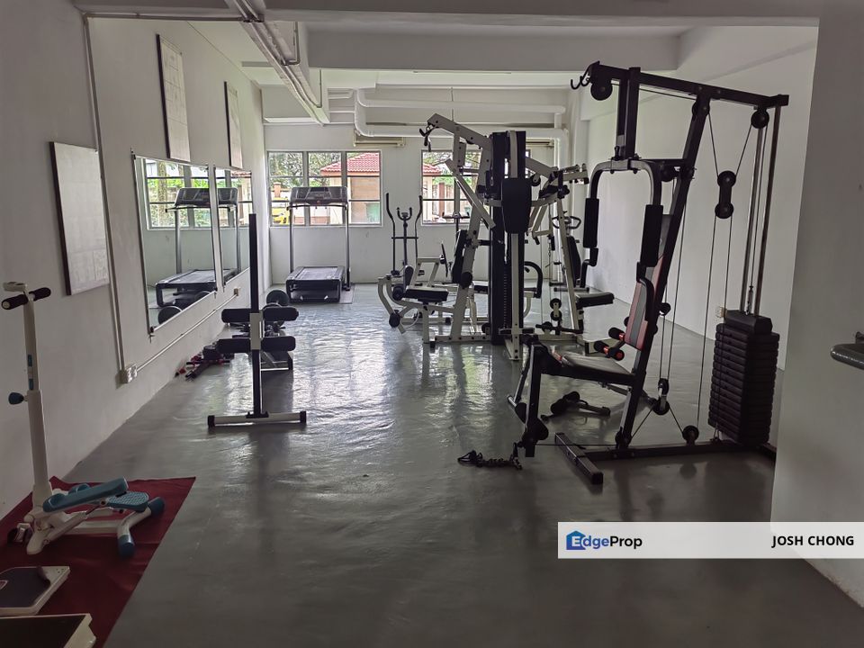 Value Buy Property Strategic Location Pool View Unit, Selangor, Subang Jaya