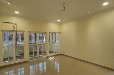 Semi Detached in Bandar Puteri 9 Puchong Renovated for Sale