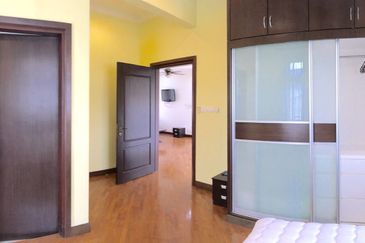 Glenmarie Residences