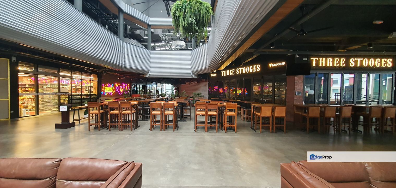 Beautifuly Renovated Office in Jaya One Petaling Jaya for SALE, Selangor, Petaling Jaya