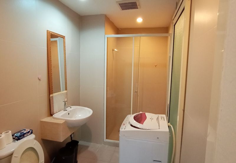 231 TR Serviced Suite