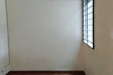 Pangsapuri Damai Utama