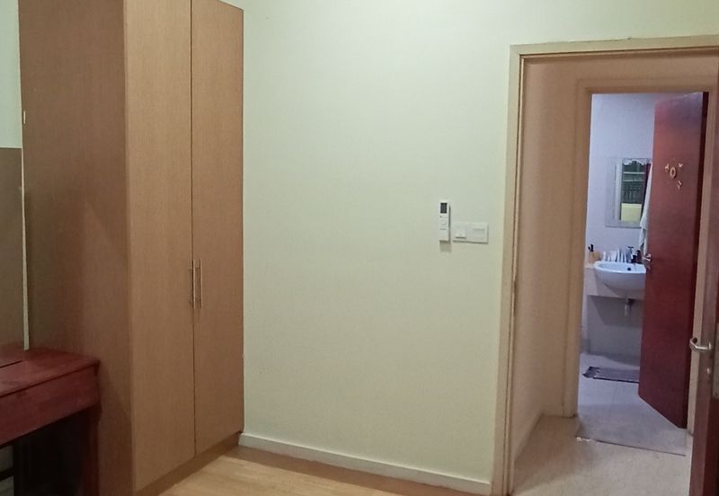 231 TR Serviced Suite