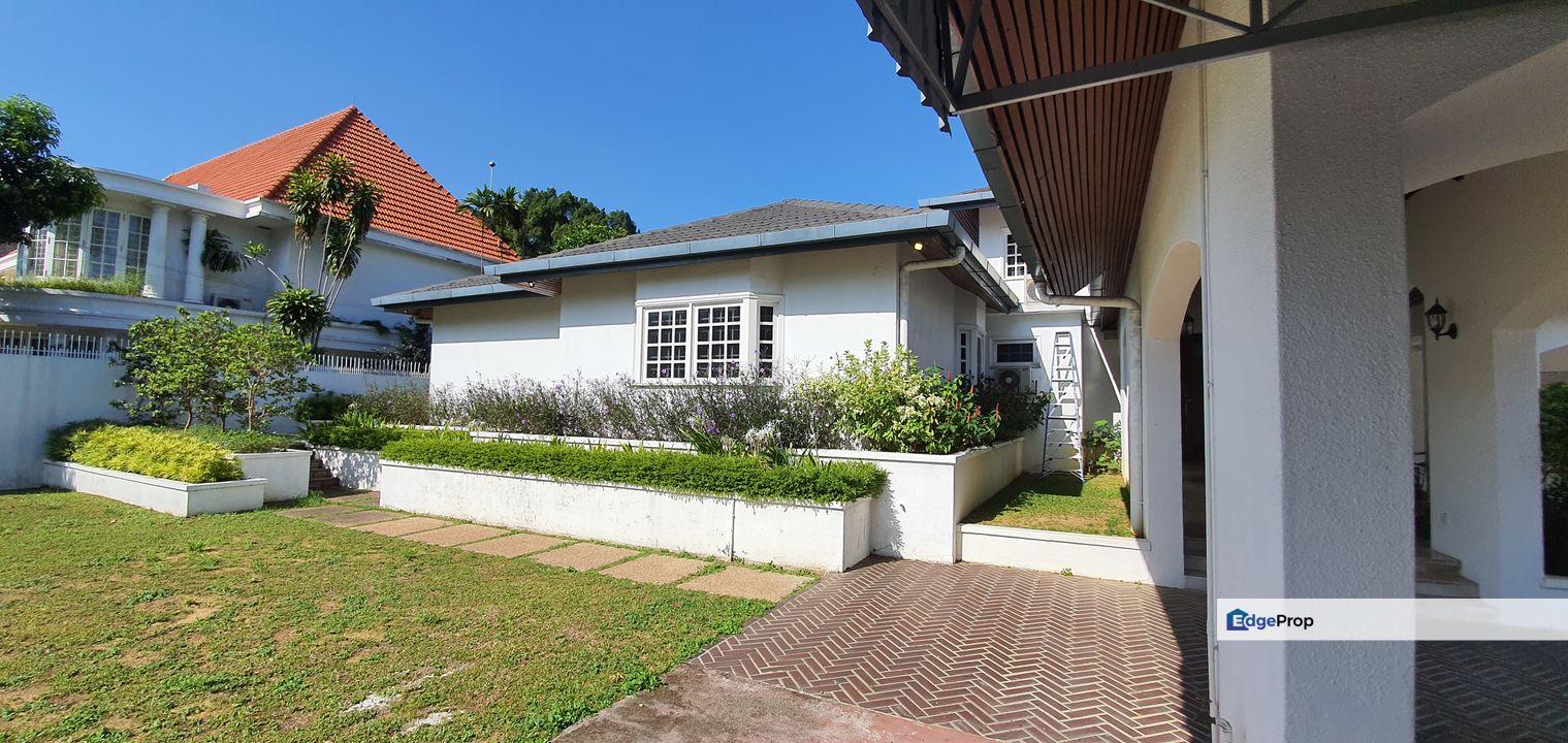 Bungalow with Swimming Pool in Jalan U Thant Embassy Row for SALE, Kuala Lumpur, Taman U-Thant