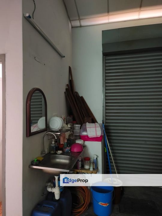 Shoplot in Bandar Puteri 5 Puchong for Rent, Selangor, Puchong