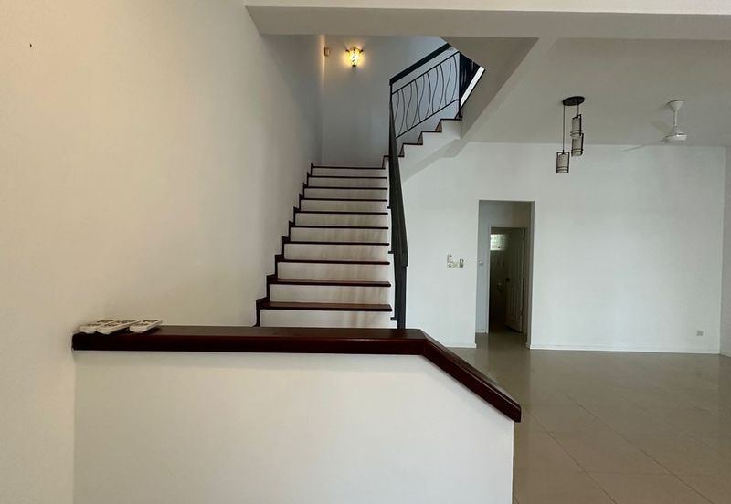 Sunway SPK Two and Half Storey House for Sale