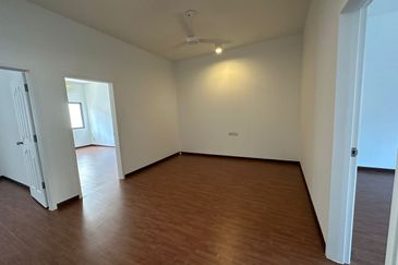 Sunway SPK Two and Half Storey House for Sale