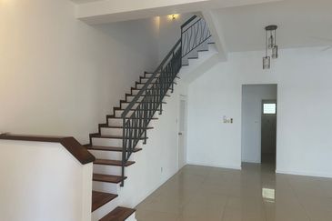 Sunway SPK Two and Half Storey House for Sale