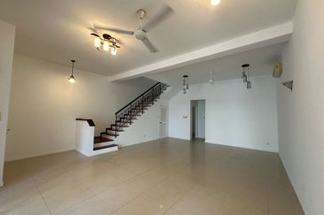 Sunway SPK Two and Half Storey House for Sale