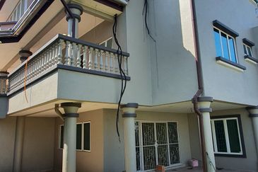Beautiful Semi Detached in Bandar Puteri Puchong 9 For SALE