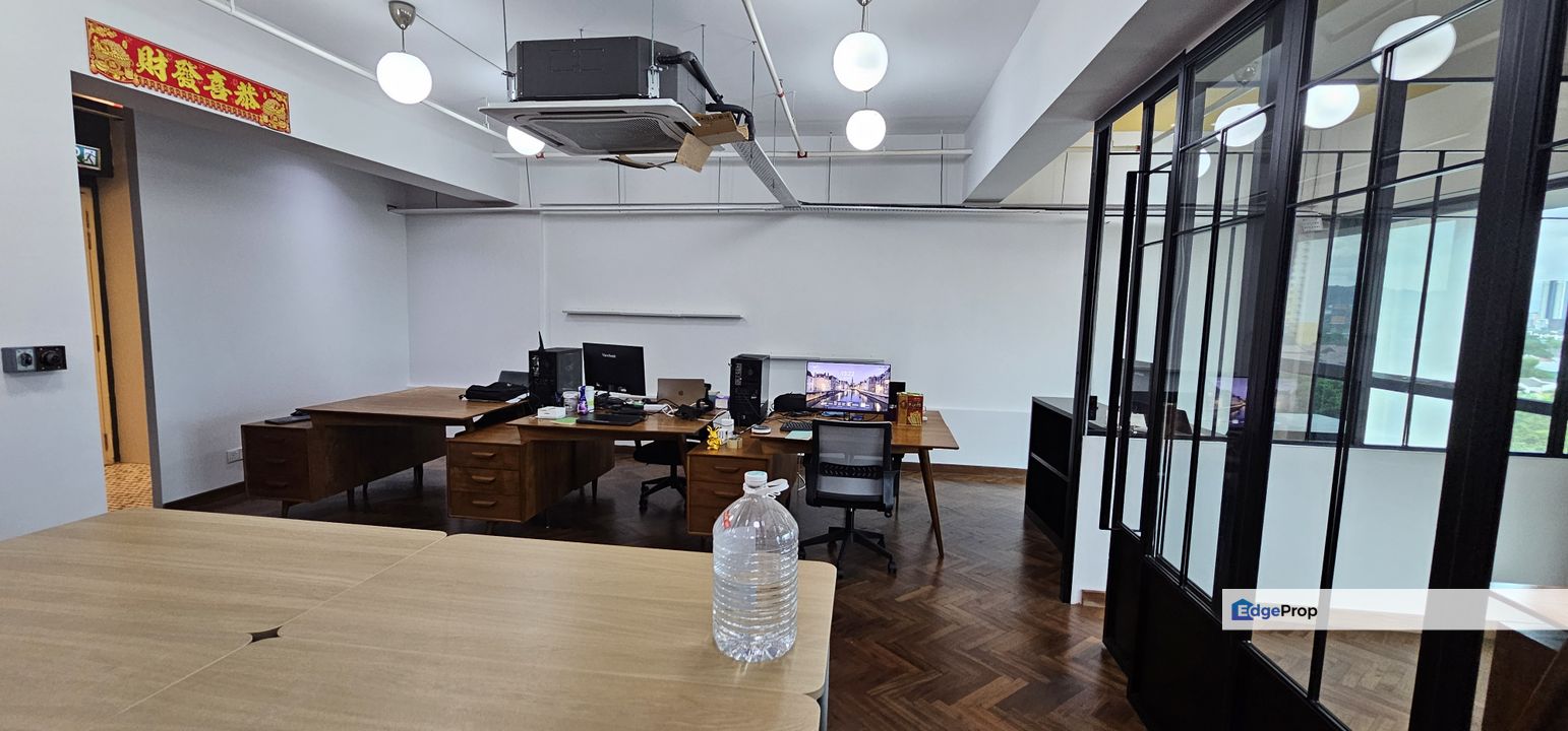 Beautifully Renovated Office in Bandar Sunway Geo for SALE, Selangor, Bandar Sunway