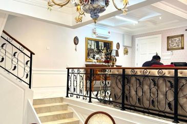 Taman Desa Old Klang Road Double Storey Fully Renovated for Sale