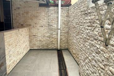 Taman Desa Old Klang Road Double Storey Fully Renovated for Sale