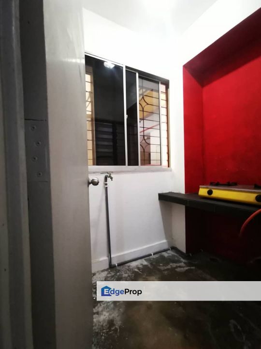 Beautilful Saraka Apartment Pusat Bandar Puchong For Sale , Selangor, Puchong
