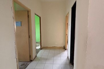 Sri Angkasa Apartment, Seksyen 28