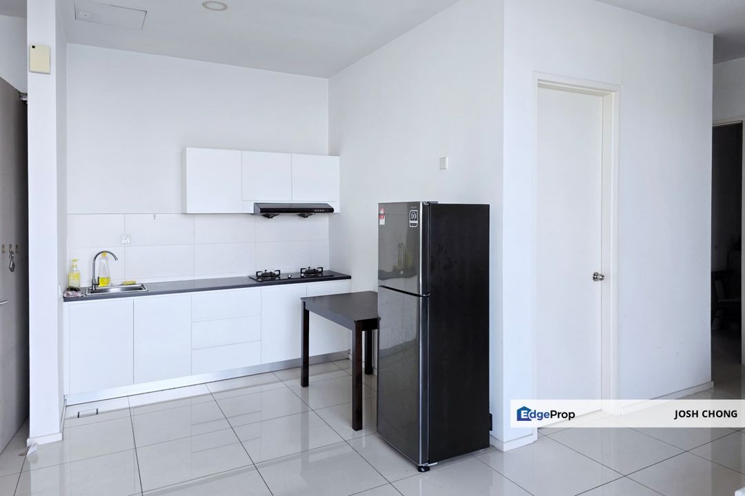 Beautiful Home With Lake View Value Buy Property , Selangor, Seri Kembangan