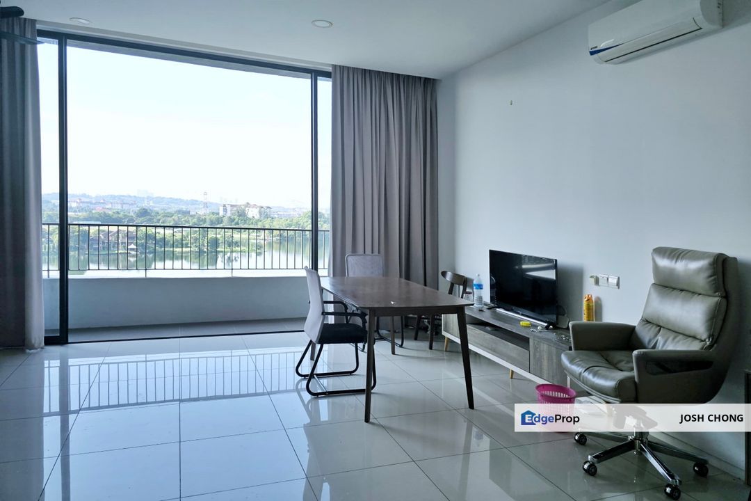 Beautiful Home With Lake View Value Buy Property , Selangor, Seri Kembangan