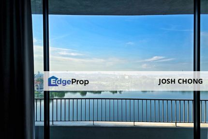 Beautiful Home With Lake View Value Buy Property , Selangor, Seri Kembangan