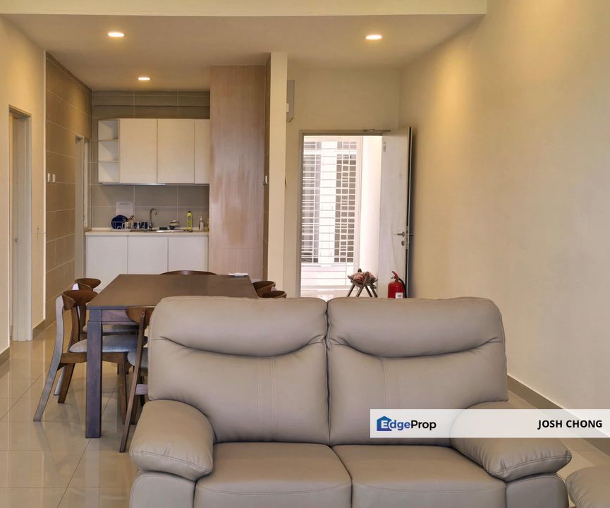 Value Buy Property Top Floor with Golf View Walking To UTAR Freehold, Selangor, Bandar Sungai Long