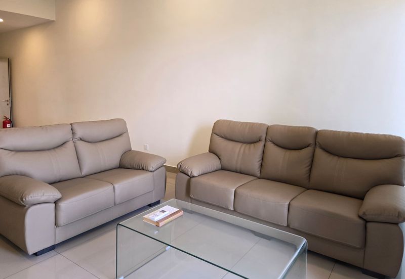 Value Buy Property Top Floor with Golf View Walking To UTAR Freehold