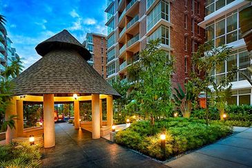 Value Buy Property Top Floor with Golf View Walking To UTAR Freehold