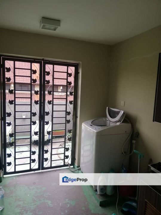 Puchong Hartamas 1 Kim Crest Fully Renovated Two and Half storey for Sale, Selangor, Puchong