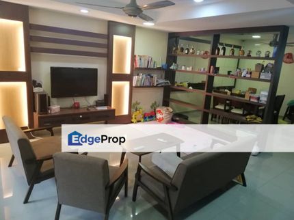 Puchong Hartamas 1 Kim Crest Fully Renovated Two and Half storey for Sale, Selangor, Puchong