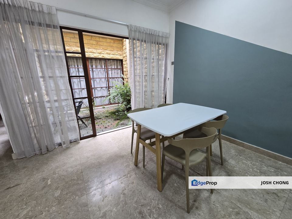 Walk To LRT Station and All Amenities Gated Guarded Fully Furnished, Selangor, Putra Heights