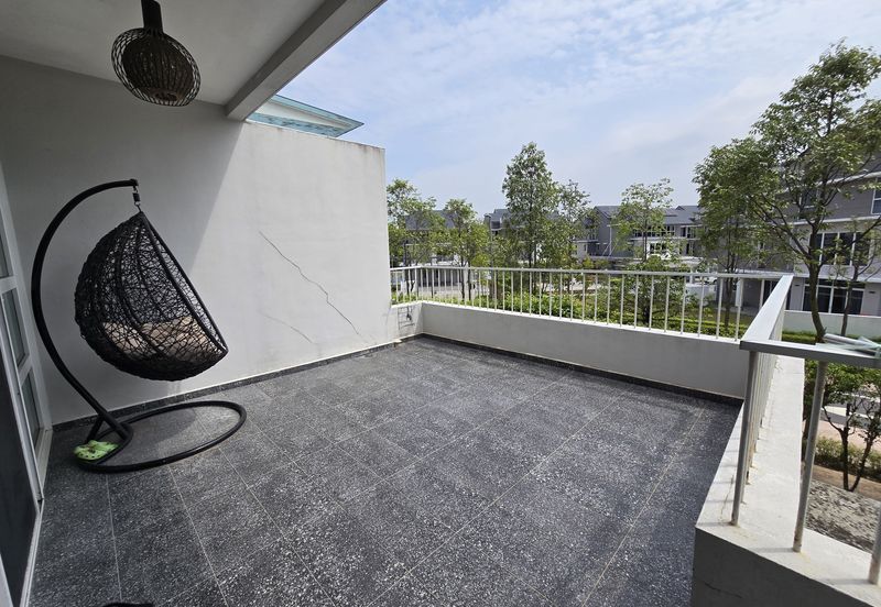 The Mews @ The Glades