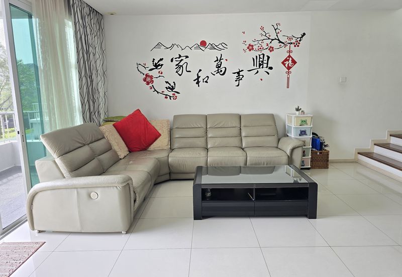 The Mews @ The Glades