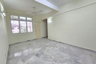 Subang Perdana Goodyear Court 8