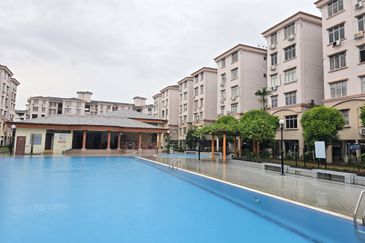 Subang Perdana Goodyear Court 8