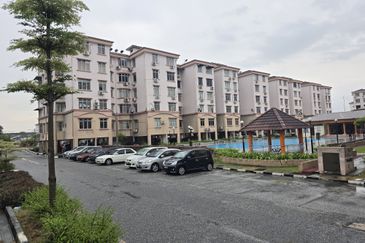 Subang Perdana Goodyear Court 8