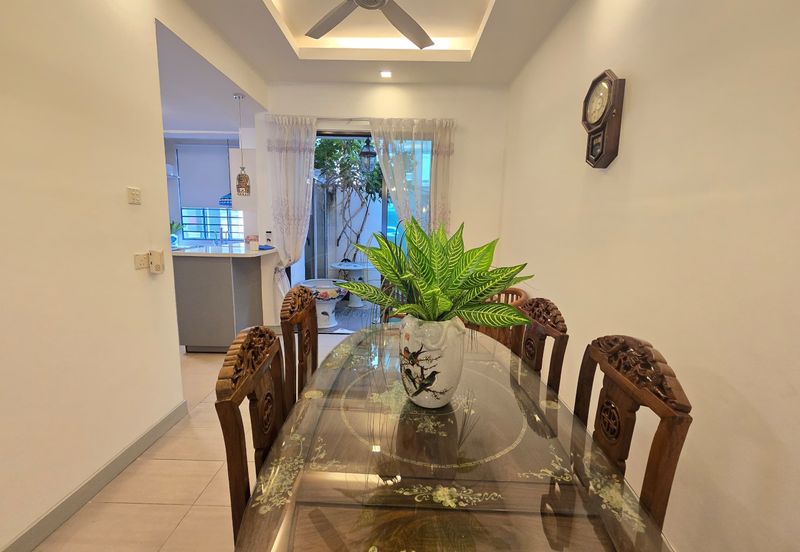 Desa ParkCity (SouthLake)