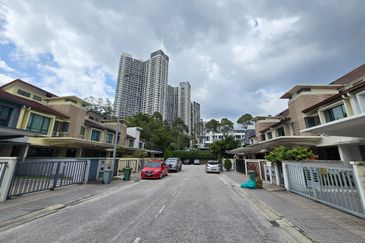 Desa ParkCity (SouthLake)