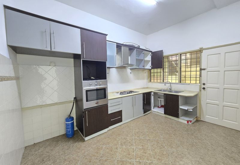 Happy Garden (Taman Gembira)