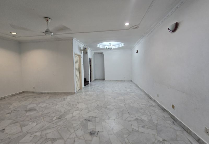 Happy Garden (Taman Gembira)