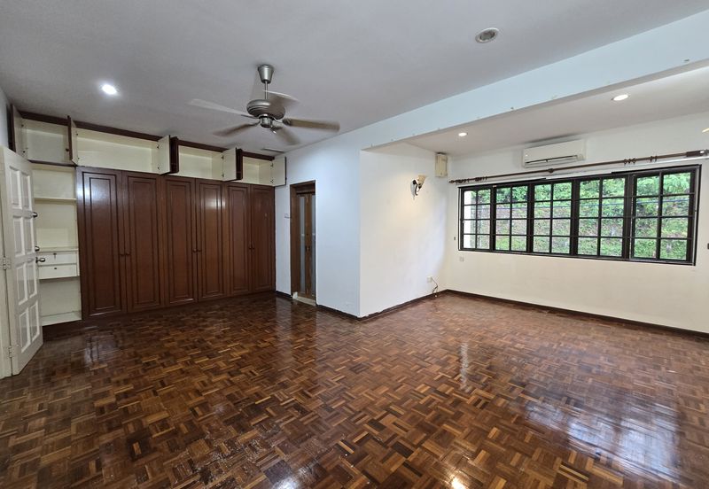 Happy Garden (Taman Gembira)