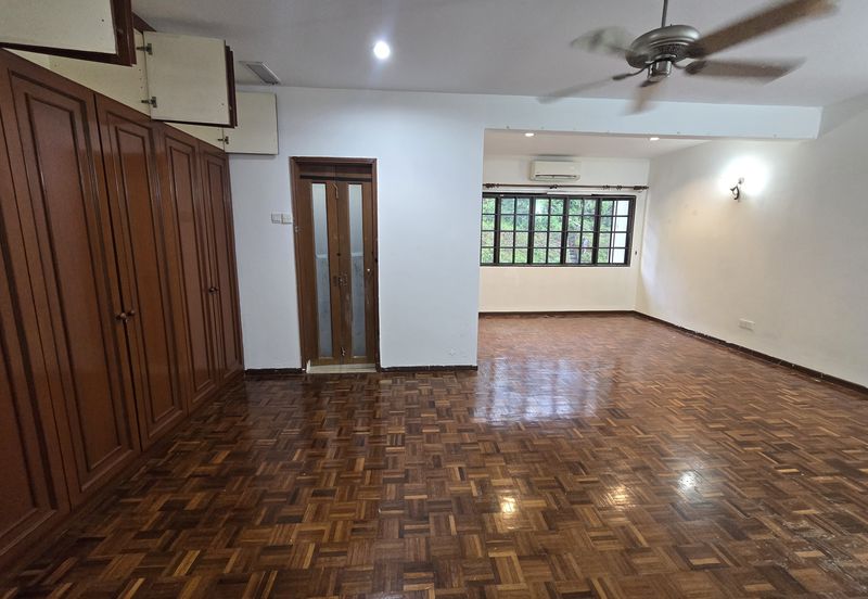 Happy Garden (Taman Gembira)