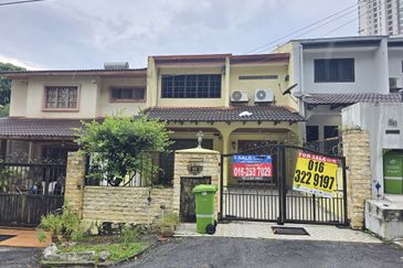 Happy Garden (Taman Gembira)