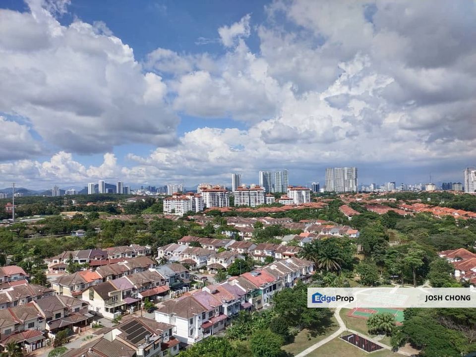 Beautiful Penthouse With Huge Balcony and Great View Strategic Location Freehold Property, Selangor, Ara Damansara
