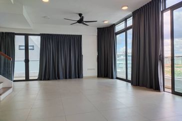 AraGreens Residences