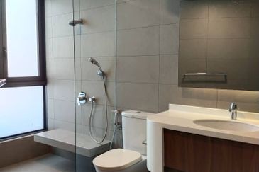 AraGreens Residences