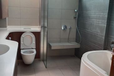 AraGreens Residences