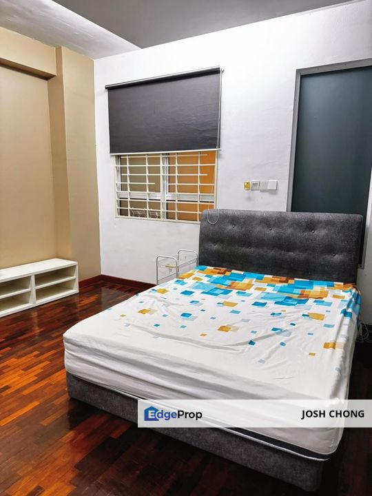 Beautiful Home Renovated Walking To Ikea and All Amenities Pool View, Selangor, Damansara Perdana