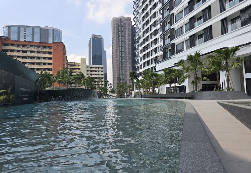 Beautiful Home Practical Layout Dual Keys Concept Strategic Location