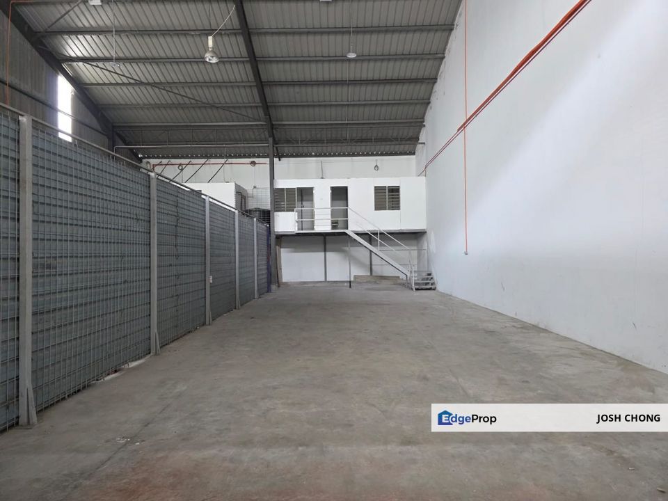 Link Factory 25'x80' Strategic Location Well Kept, Selangor, Subang Jaya